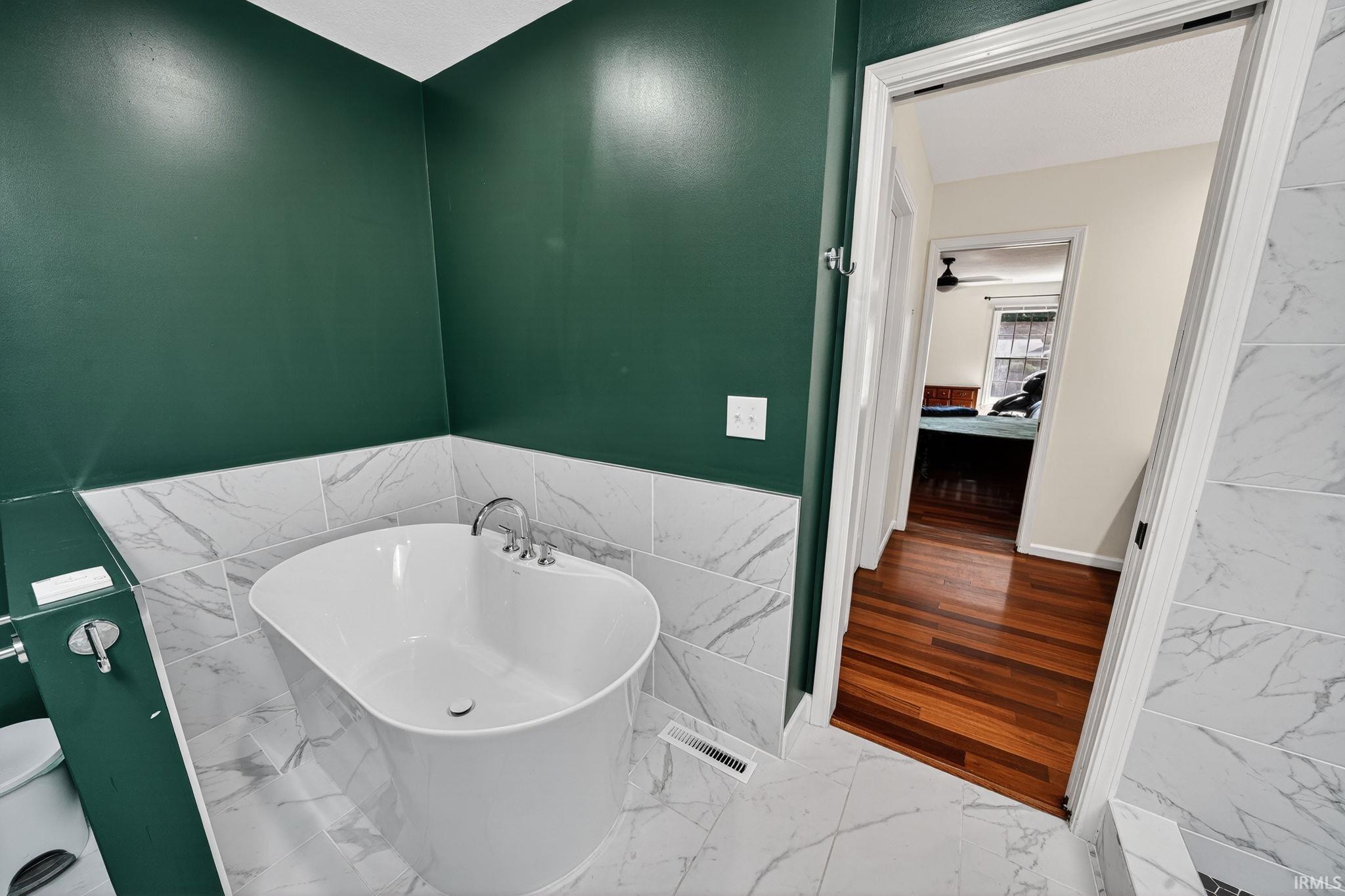 54724 Beaver Creek Trail Mishawaka IN 46545
