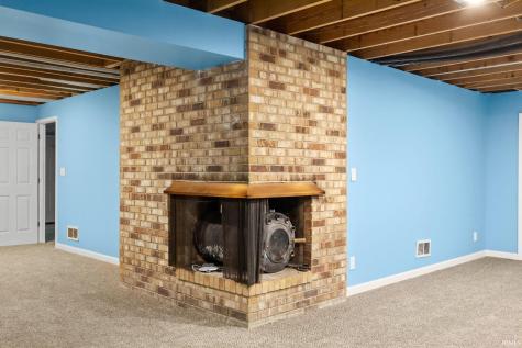 7190 Robert Ross Lane West Lafayette IN 47906