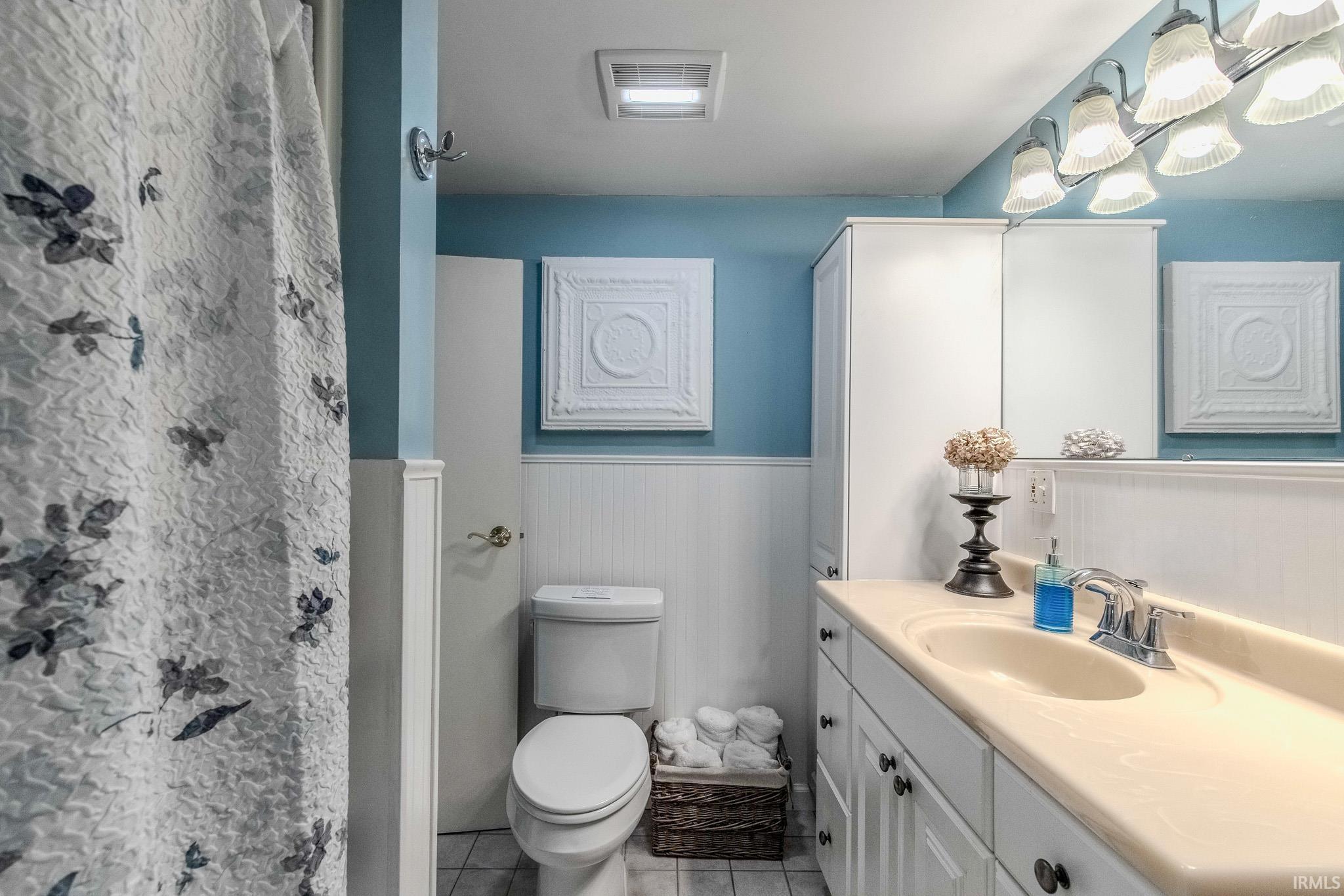 1823 S 445 E Royer Lake Lagrange IN 46761