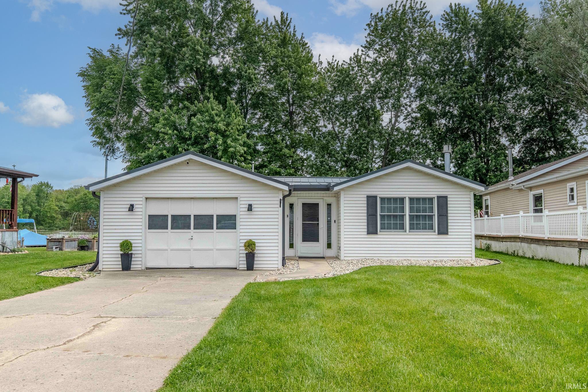 1823 S 445 E Royer Lake Lagrange IN 46761
