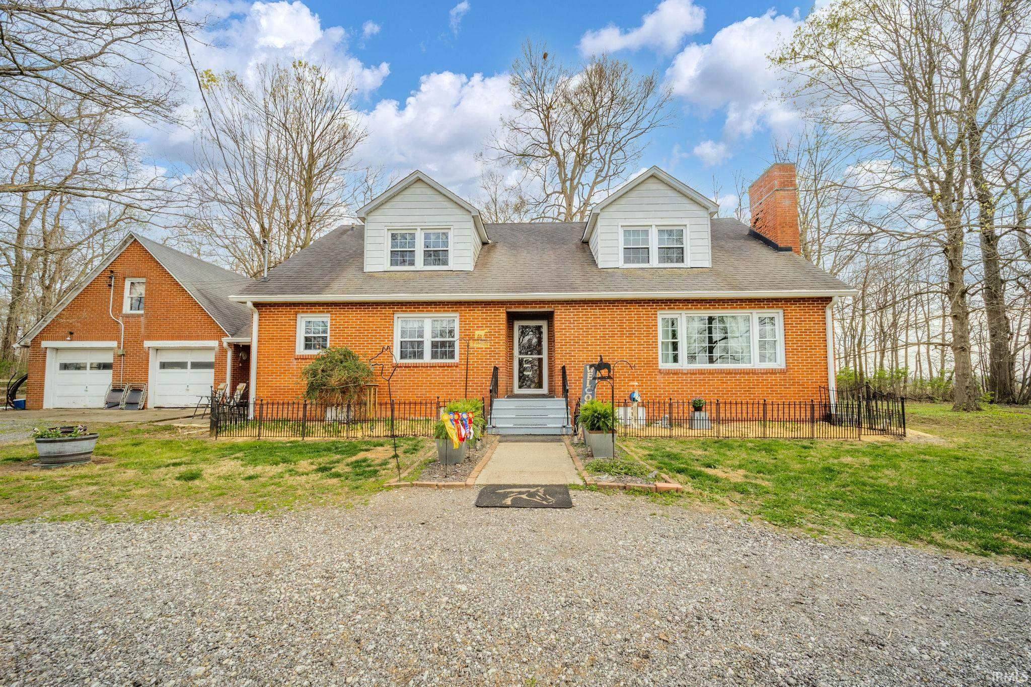 11910 S County Road 800 W Daleville IN 47334