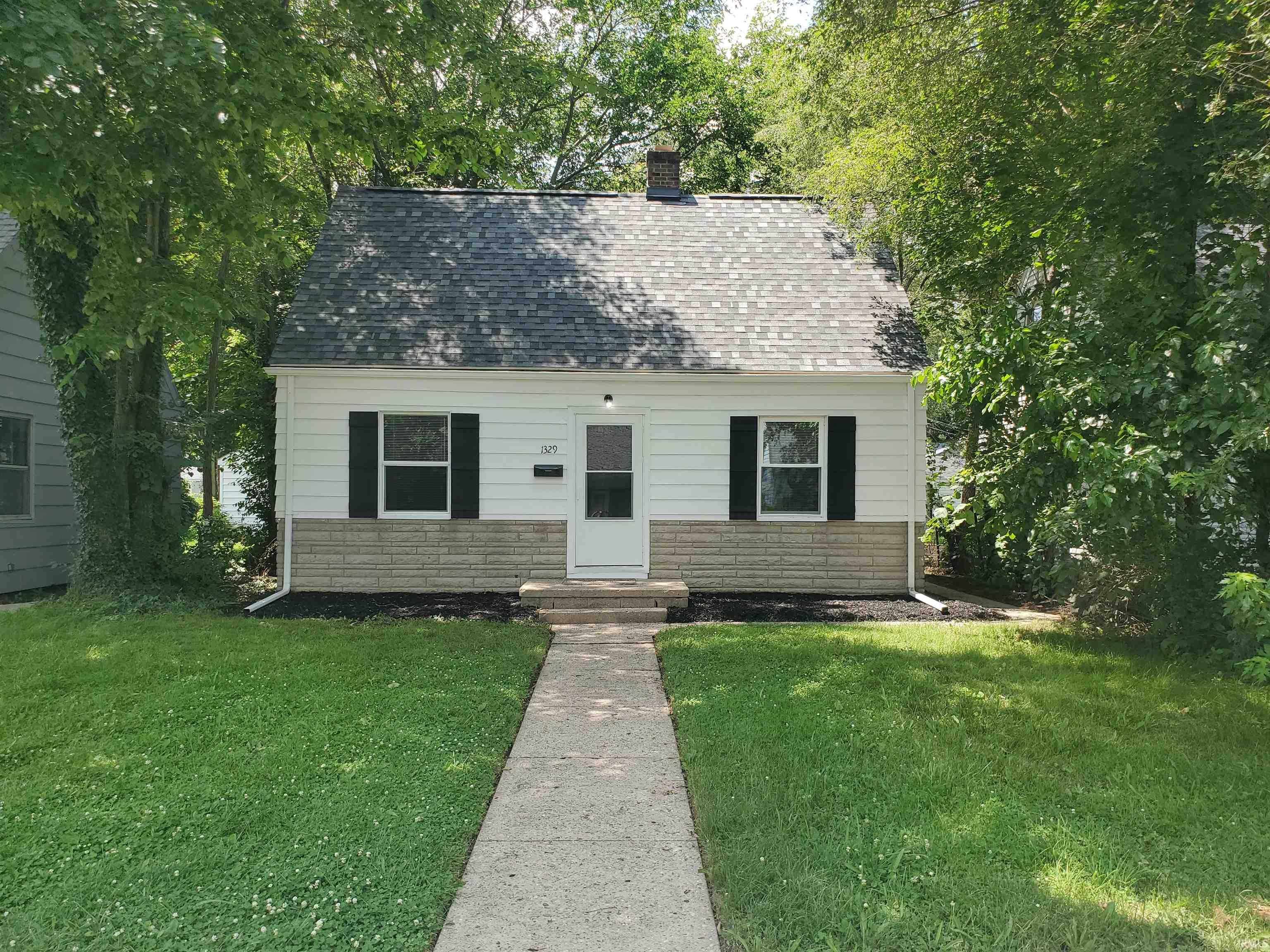 1329 N Meade Street South Bend IN 46628