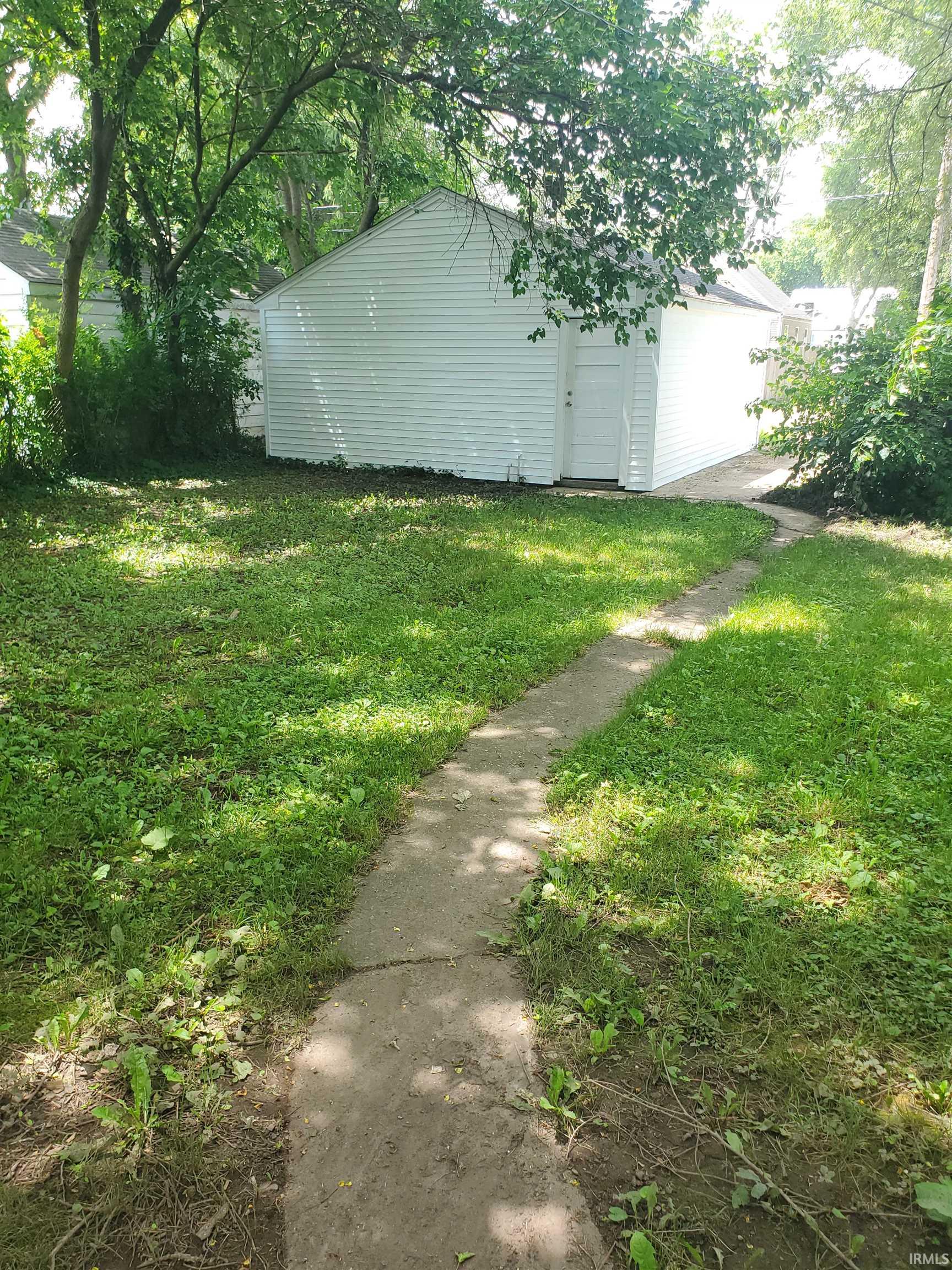 1329 N Meade Street South Bend IN 46628