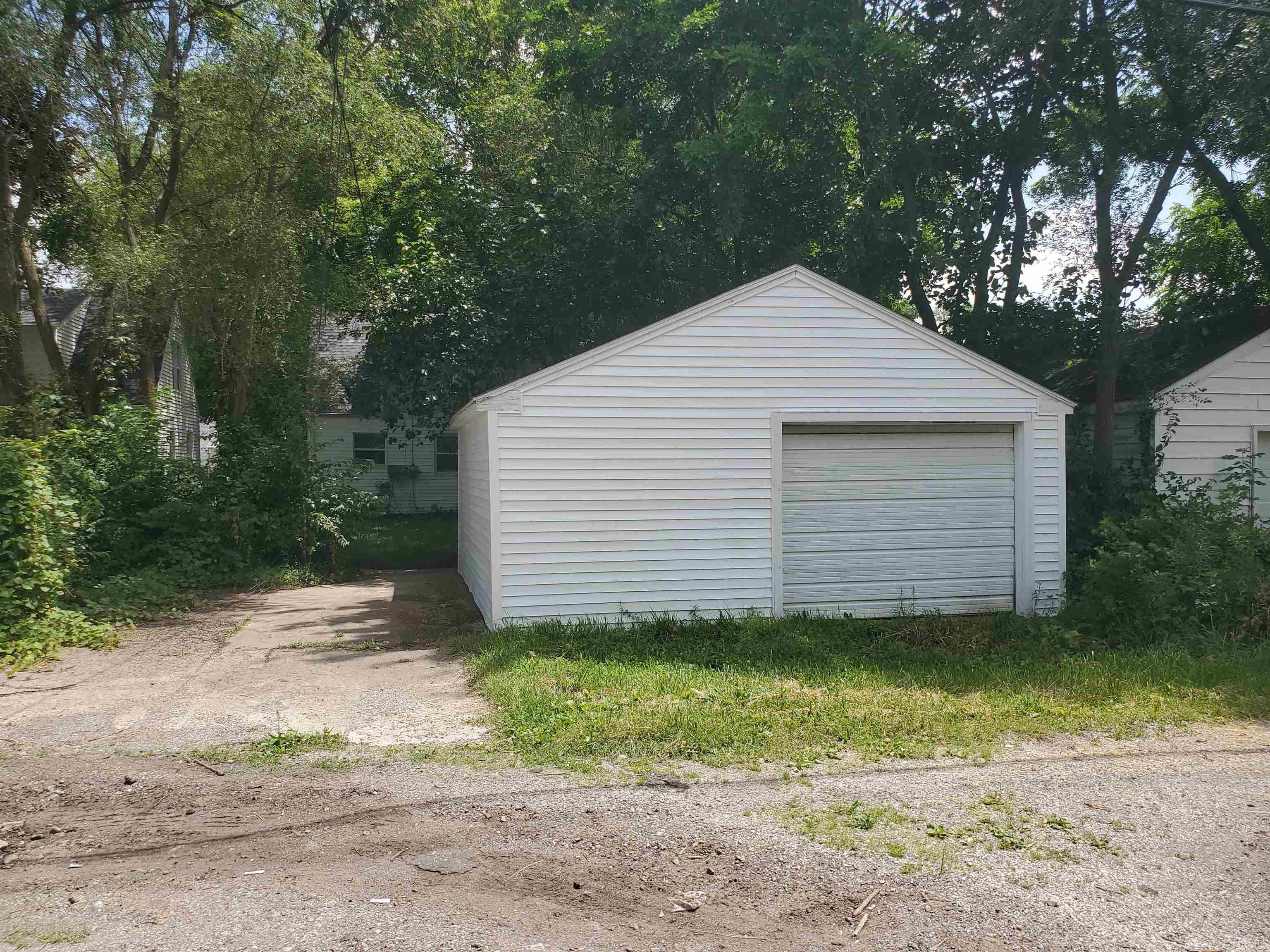 1329 N Meade Street South Bend IN 46628