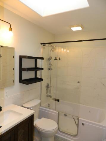 133 N Glenwood Avenue Bloomington IN 47408