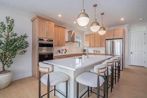 743 South Bend Avenue South Bend IN 46617