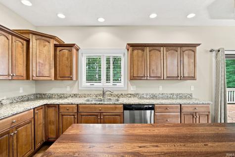 1929 Durkees Run Court Lafayette IN 47909