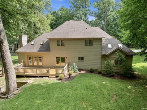 1929 Durkees Run Court Lafayette IN 47909