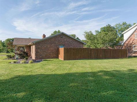 1220 S Royal Avenue Evansville IN 47715