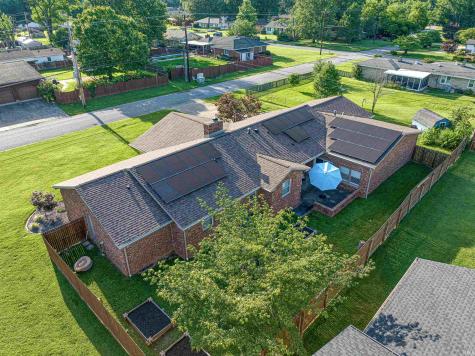 1220 S Royal Avenue Evansville IN 47715