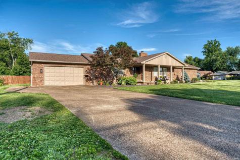 1220 S Royal Avenue Evansville IN 47715