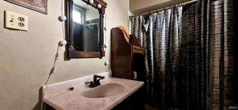 301 E Sycamore Street Silver Lake IN 46982