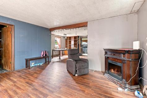 301 E Sycamore Street Silver Lake IN 46982