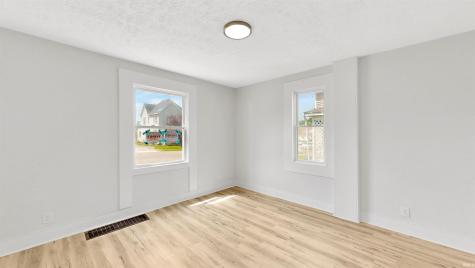 313 E South B Street Gas City IN 46933
