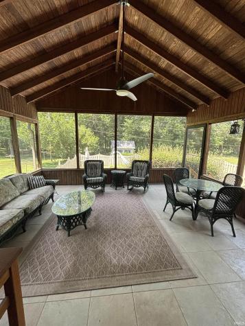 1523 S Red Leaf Drive Evansville IN 47712