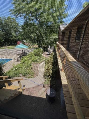 1523 S Red Leaf Drive Evansville IN 47712