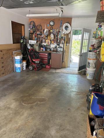 1523 S Red Leaf Drive Evansville IN 47712