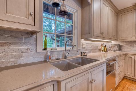 4800 Hoelscher Road Evansville IN 47712