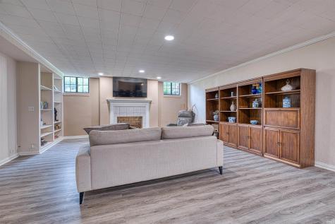 4800 Hoelscher Road Evansville IN 47712