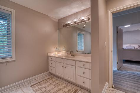 4800 Hoelscher Road Evansville IN 47712