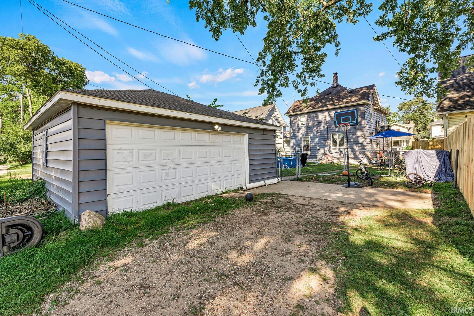 323 N Indiana Street Mishawaka IN 46544