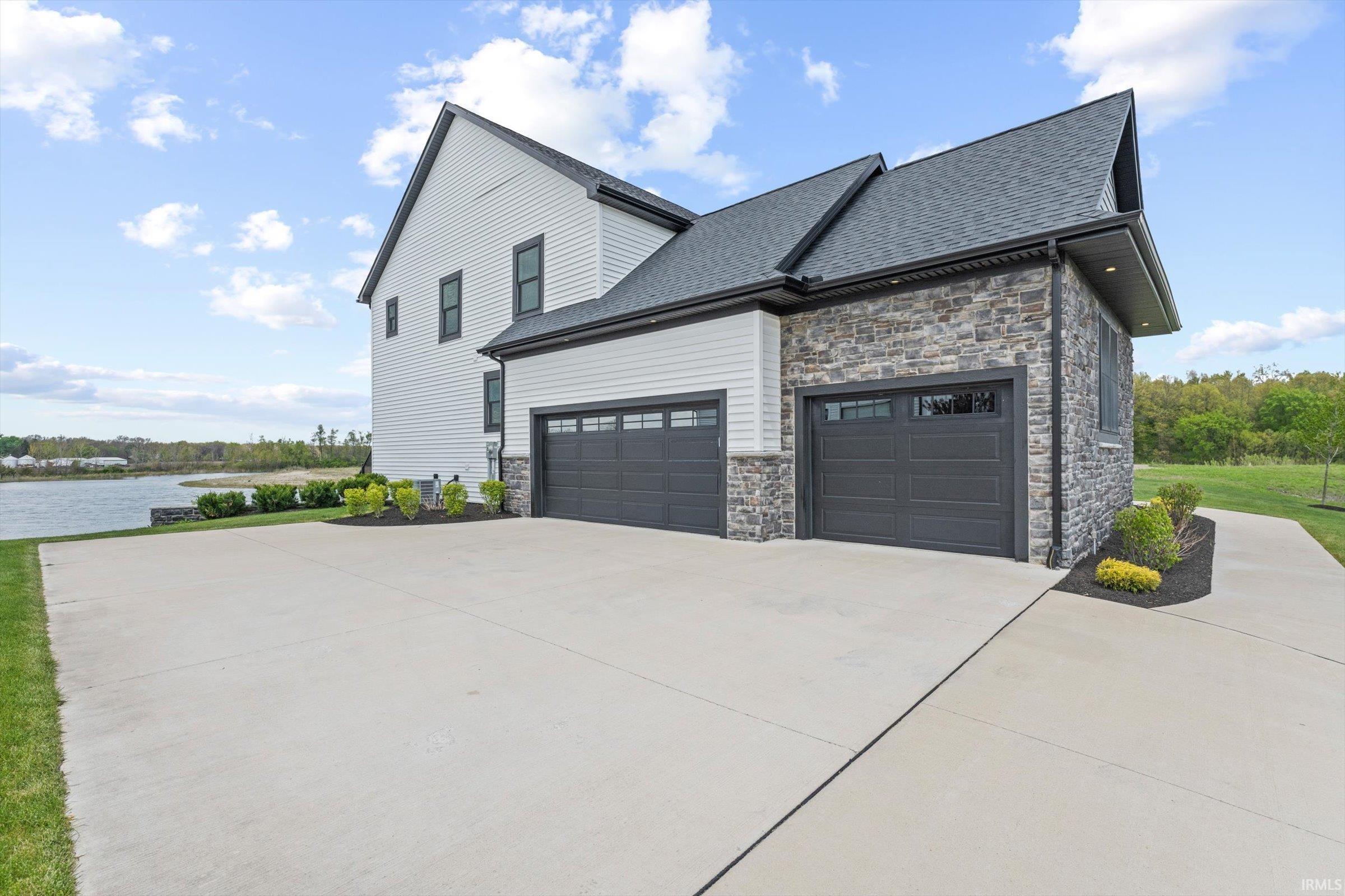 18607 Fontana Drive South Bend IN 46637