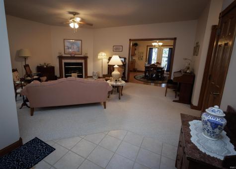 104 Maple Cove Williamsport IN 47993