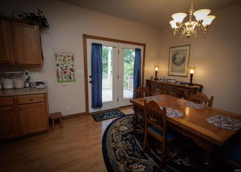 104 Maple Cove Williamsport IN 47993