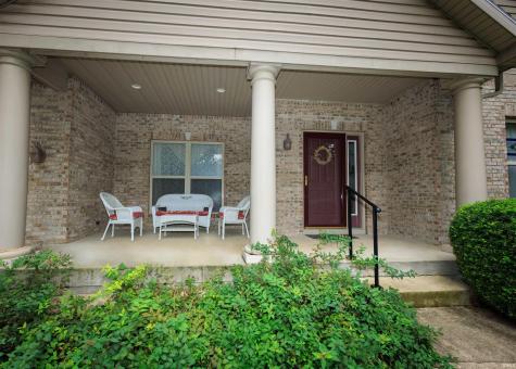 104 Maple Cove Williamsport IN 47993