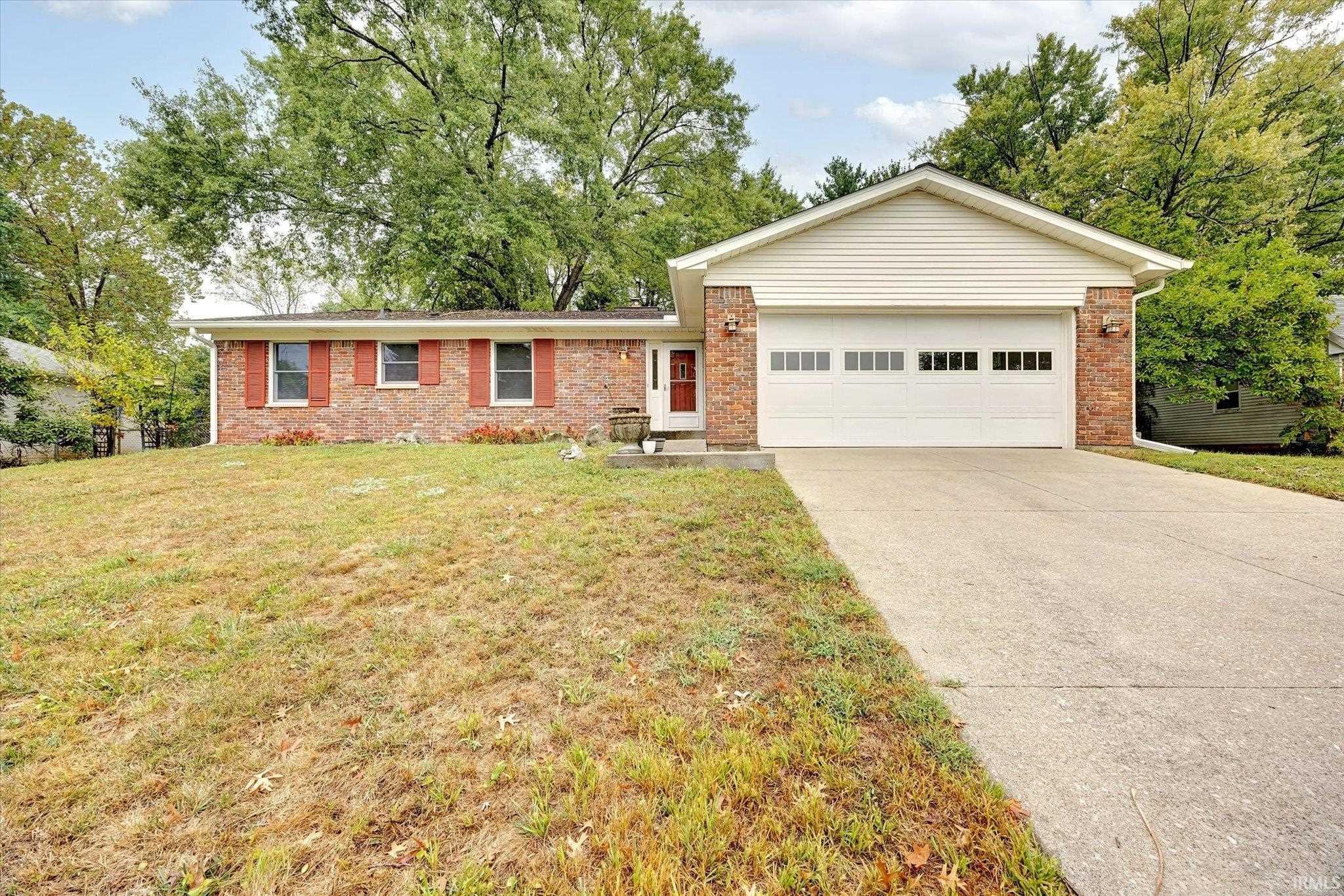 4431 E Cambridge Court Bloomington IN 47408