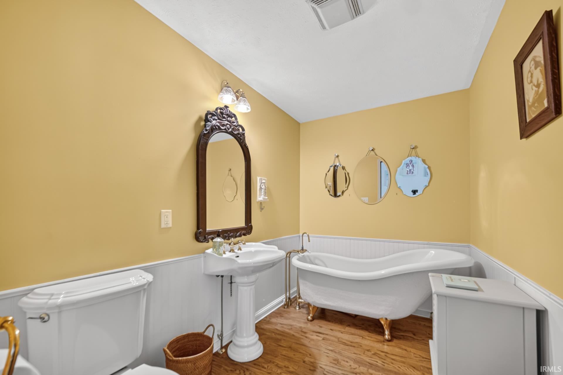16290 Pretty Lake Road Plymouth IN 46563
