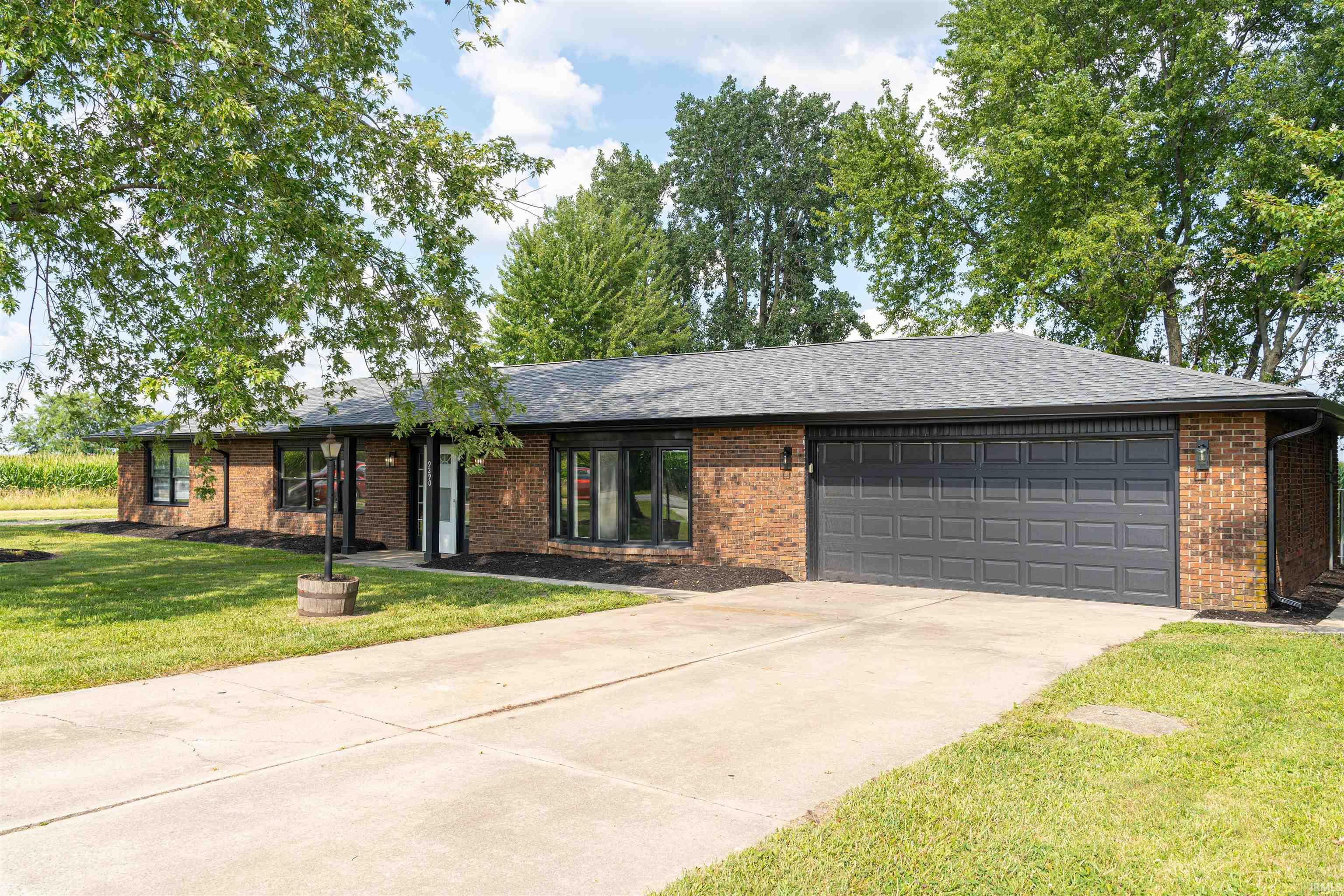 9290 S County Road 200 W Muncie IN 47302