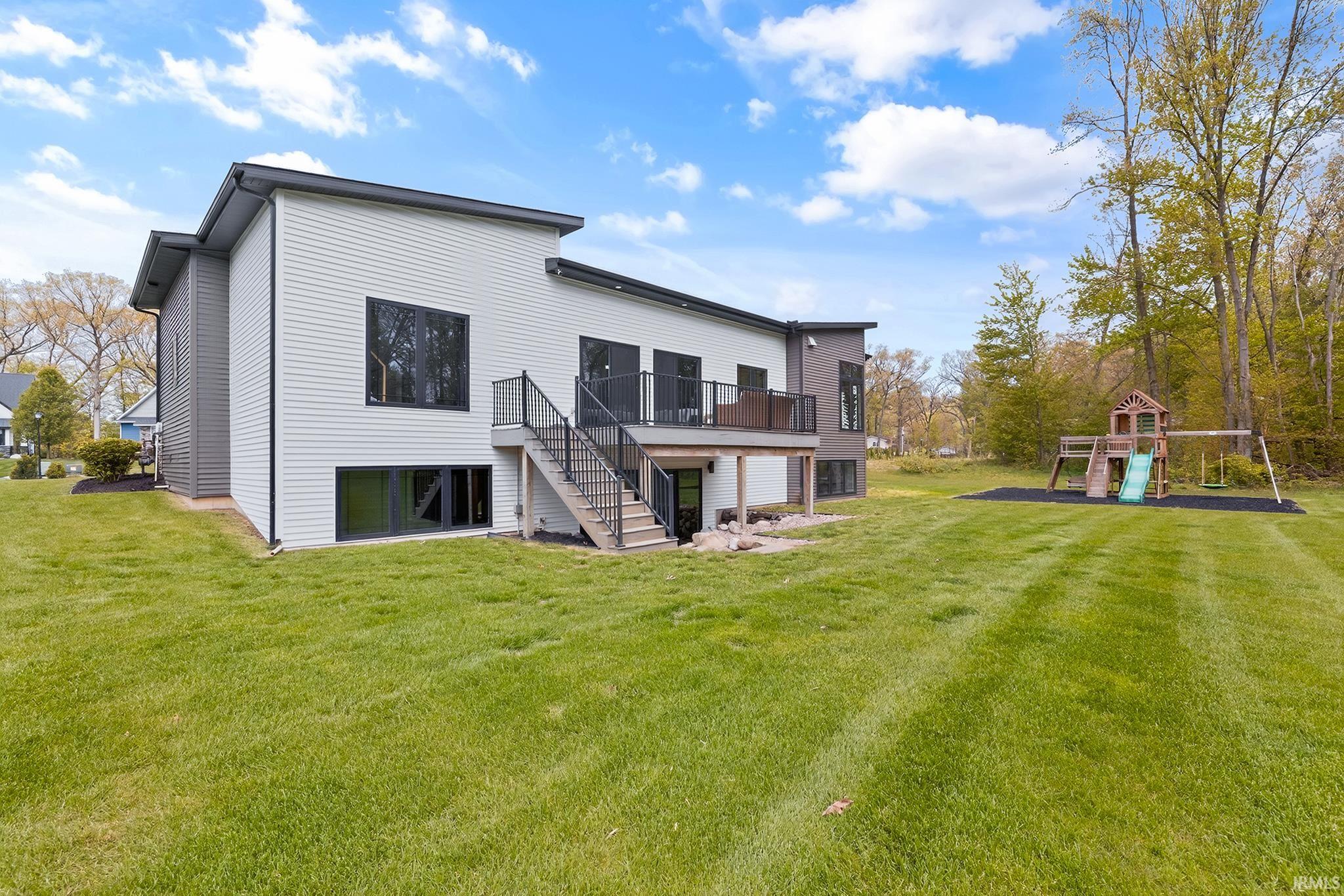 50824 Brownstone Drive Granger IN 46530