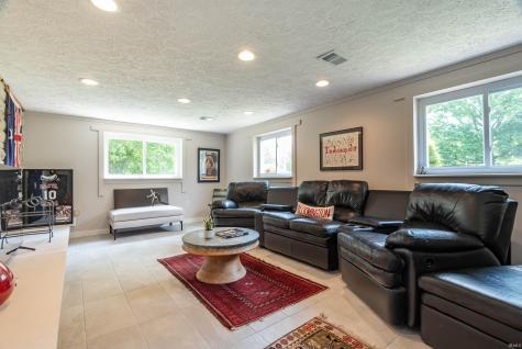 521 S Pleasant Ridge Road Bloomington IN 47401
