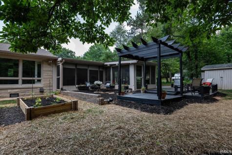 521 S Pleasant Ridge Road Bloomington IN 47401