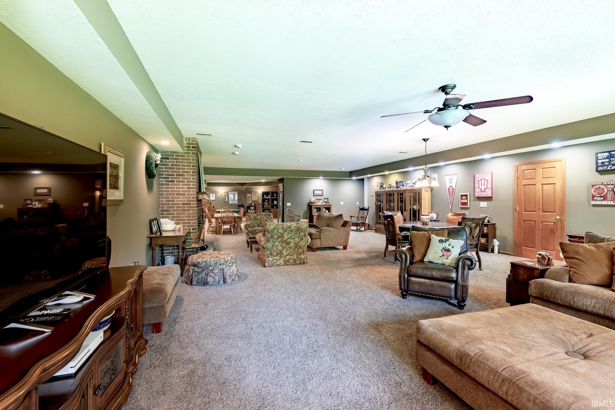 136 Tulip Circle Bremen IN 46506
