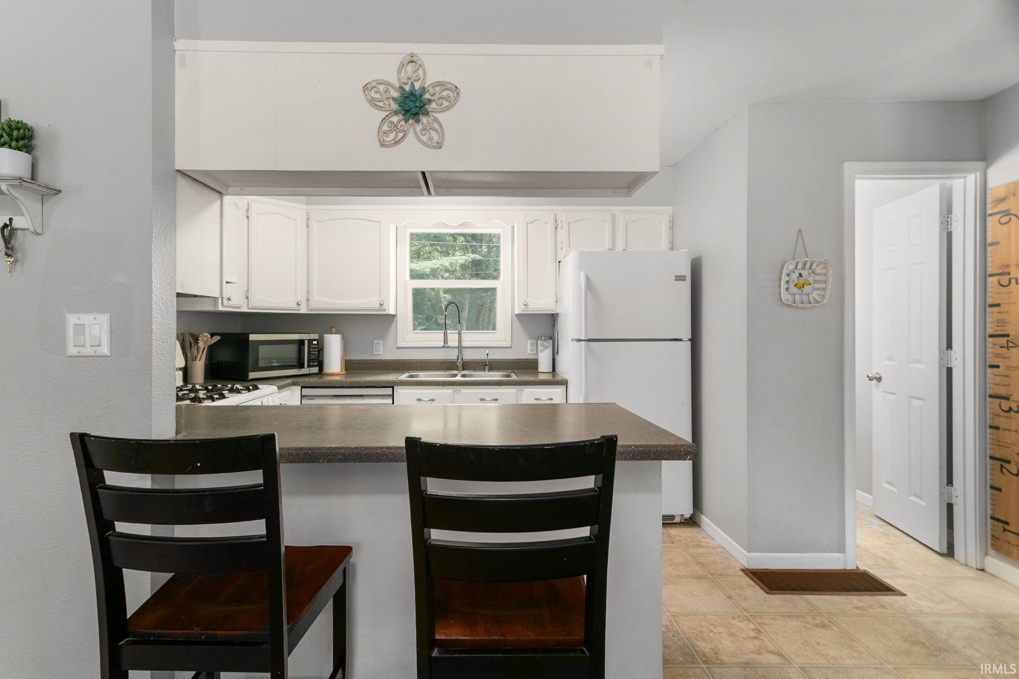 56556 Greenlawn Avenue Osceola IN 46561