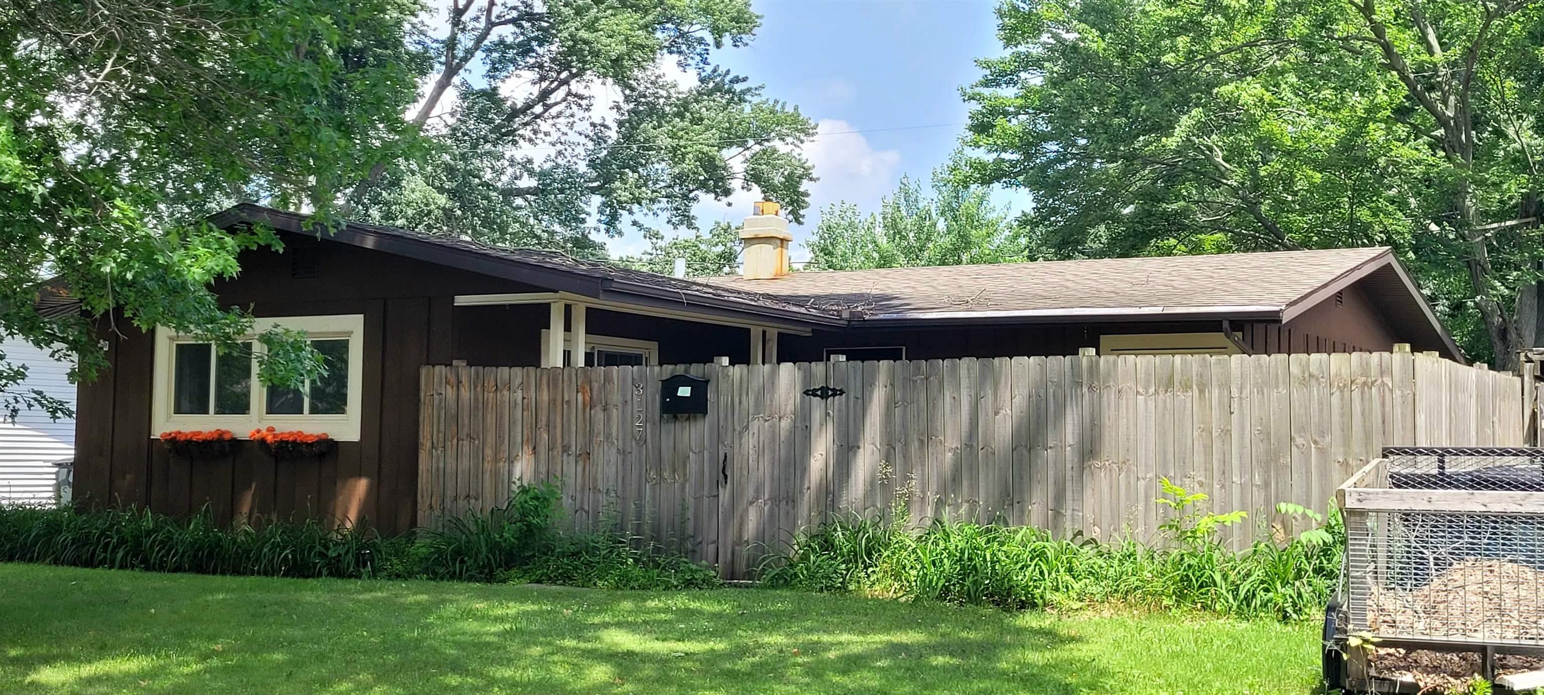 3127 Voll Lane South Bend IN 46615