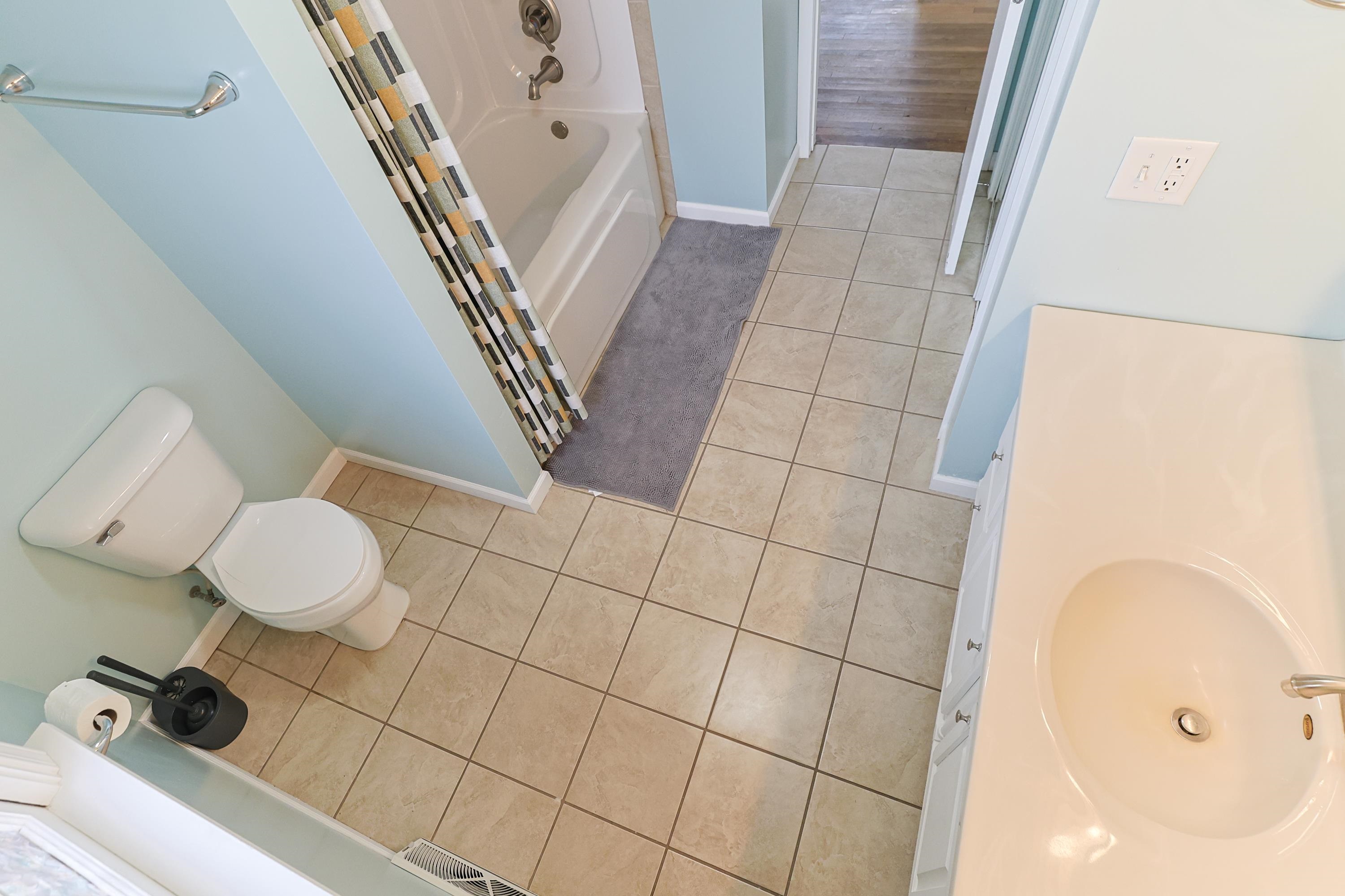 55136 Sundown Road South Bend IN 46628