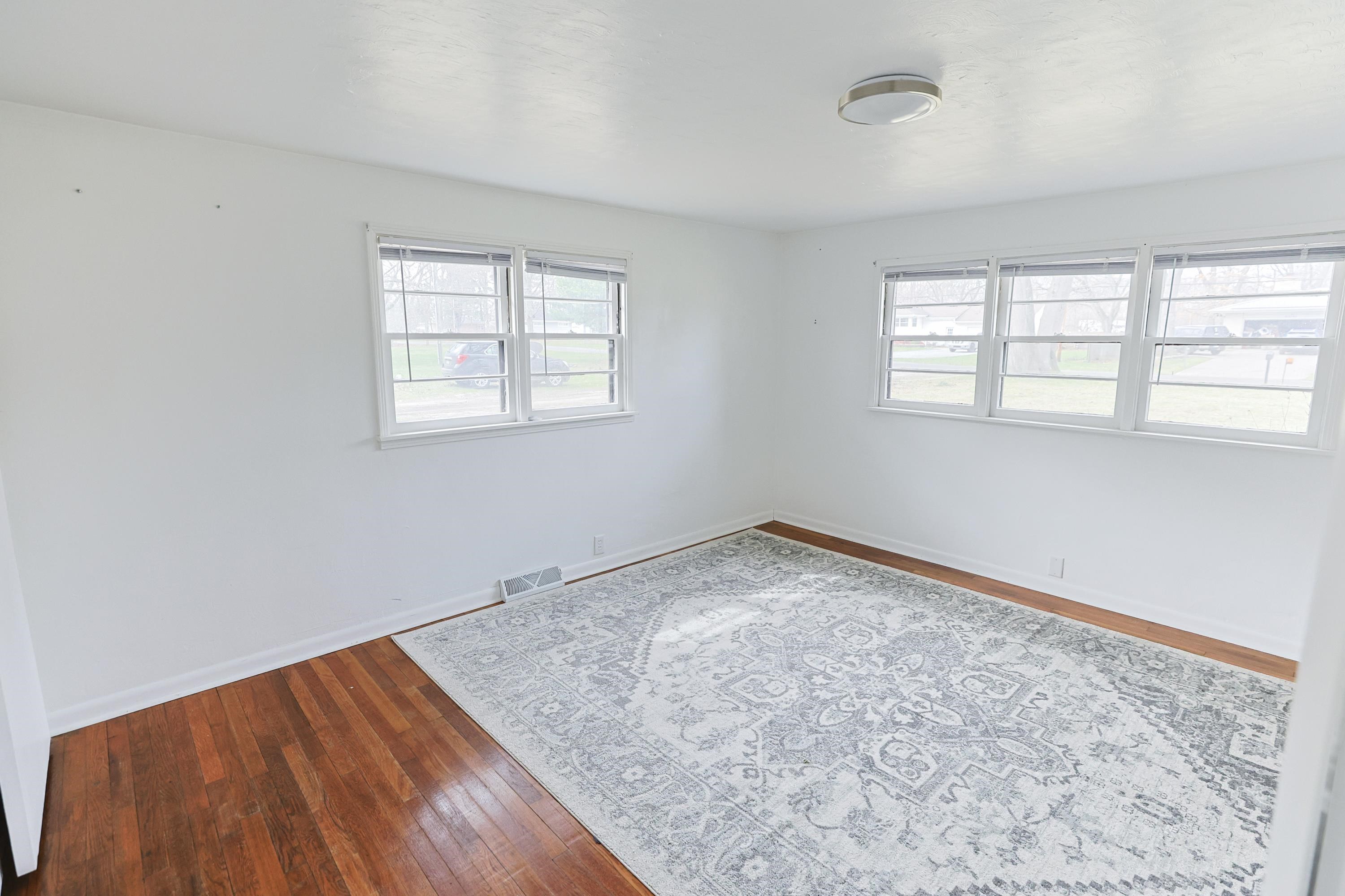 55136 Sundown Road South Bend IN 46628