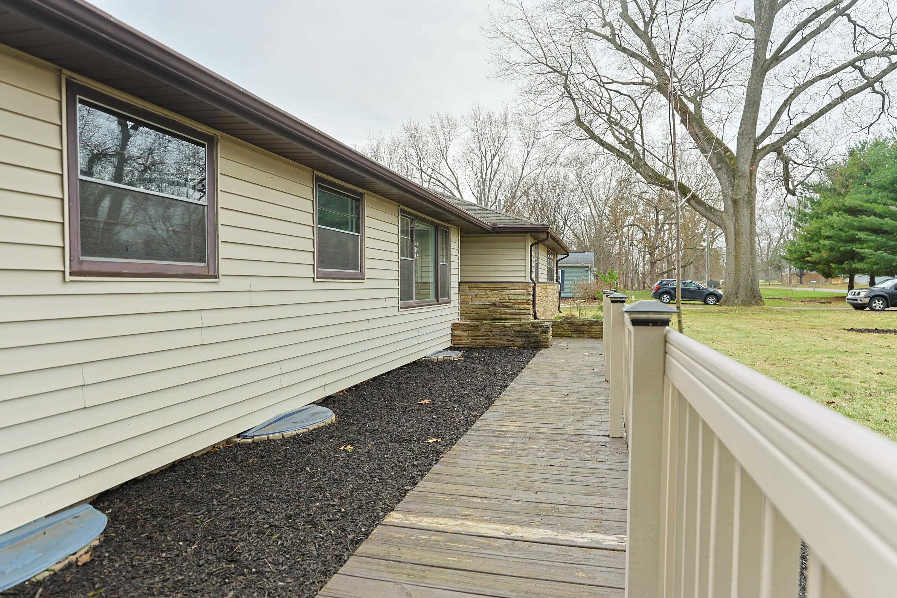 55136 Sundown Road South Bend IN 46628