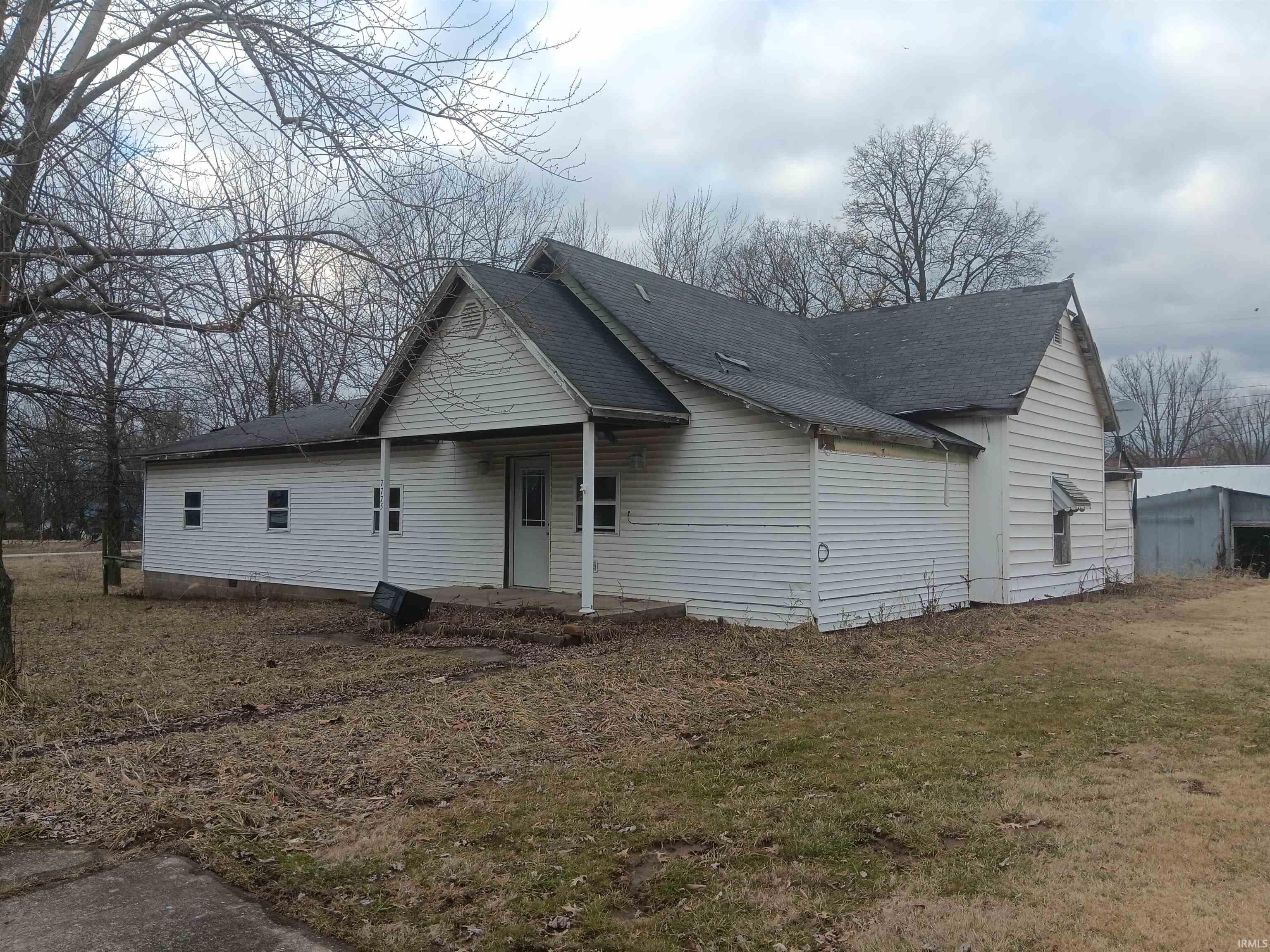 7775 E Church Street Dugger IN 47848
