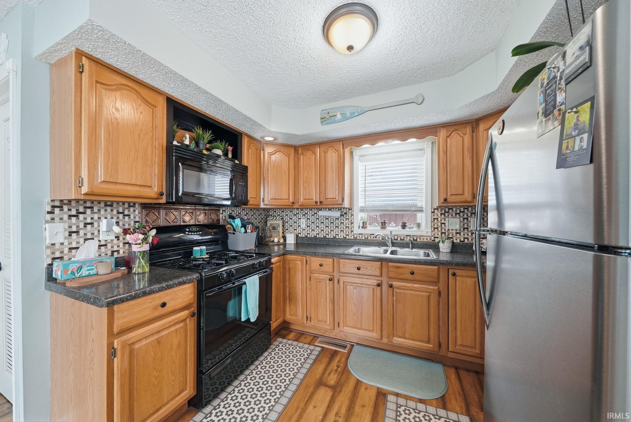 95 133 Turkey Lake Lane Lagrange IN 46761