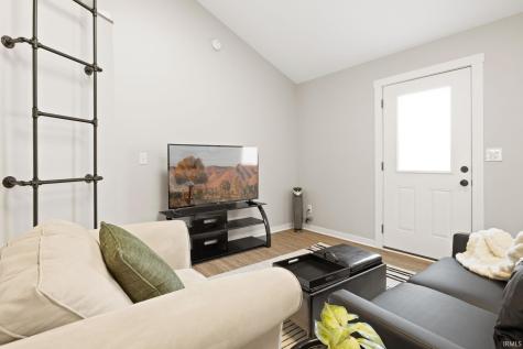 611 S Harrison Street Alexandria IN 46001