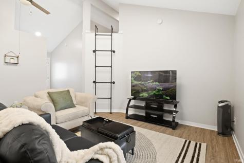 611 S Harrison Street Alexandria IN 46001
