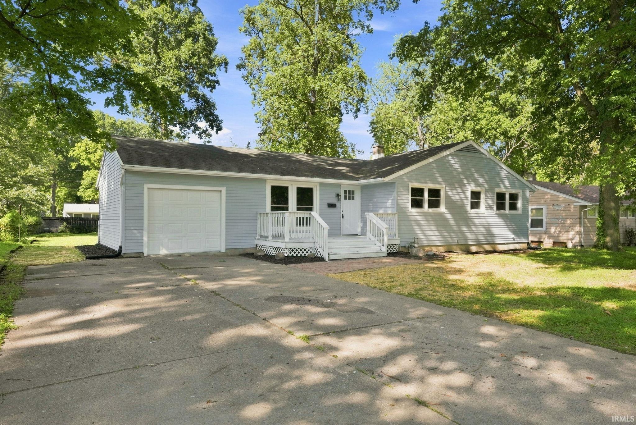 2621 Capitol Avenue Fort Wayne IN 46806