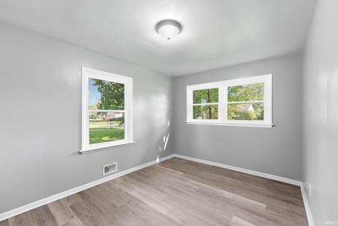 2621 Capitol Avenue Fort Wayne IN 46806