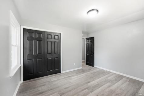 2621 Capitol Avenue Fort Wayne IN 46806