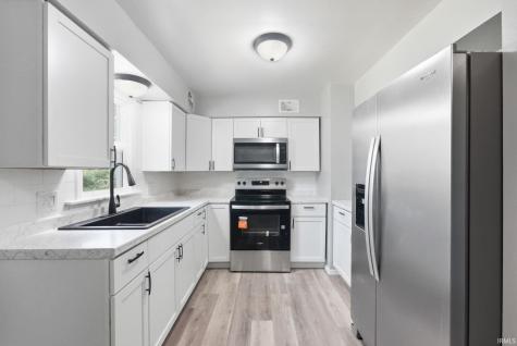 2621 Capitol Avenue Fort Wayne IN 46806