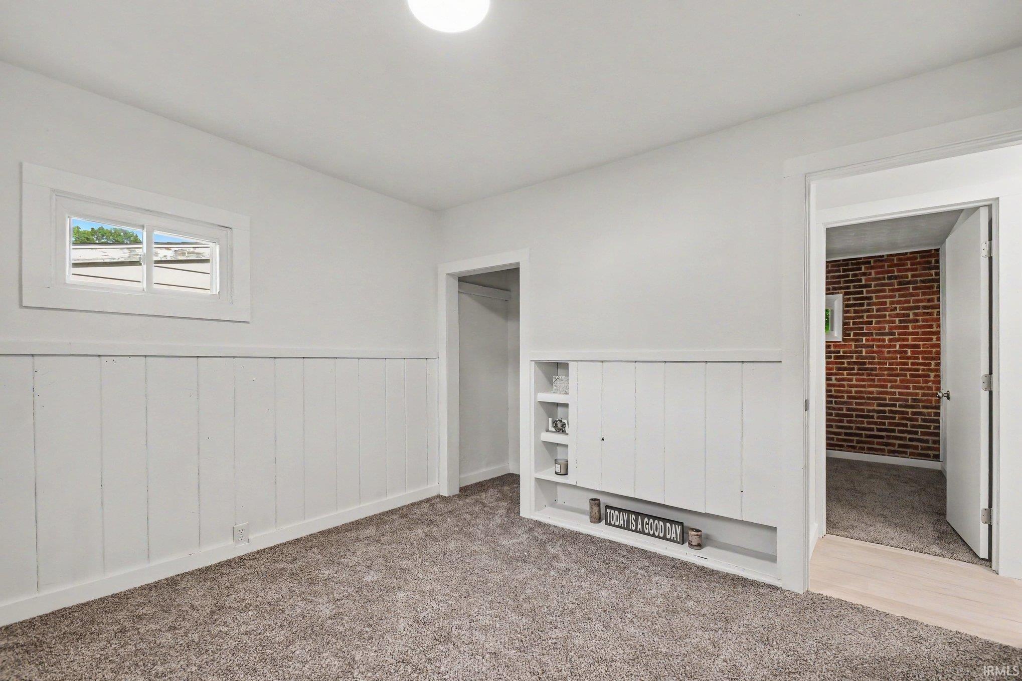 2005 Panama Street Mishawaka IN 46544